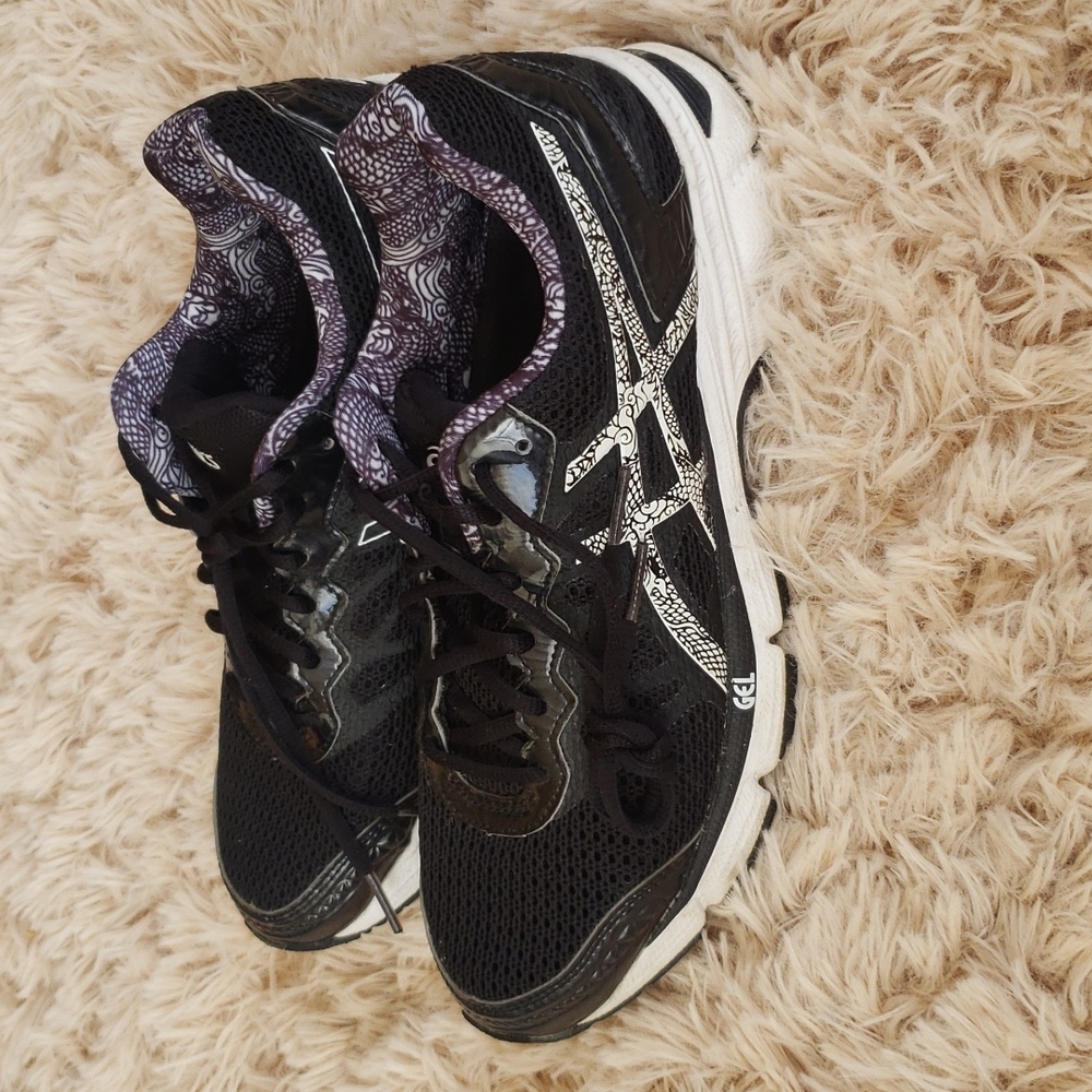 Asics womens sneakers